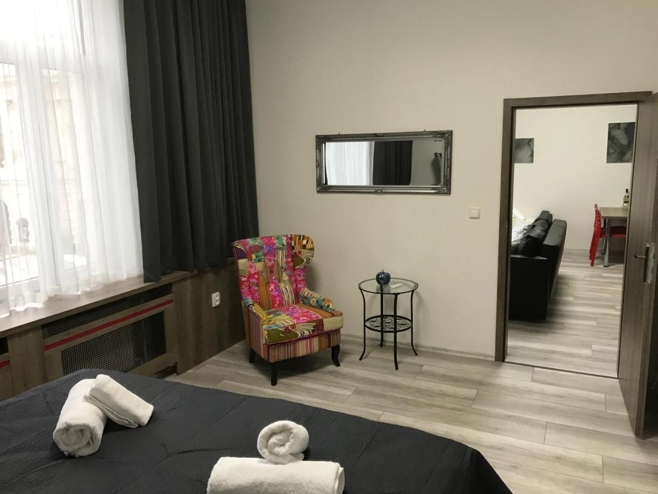 올드 타운 부티크 아파트 리베레츠 외부 사진